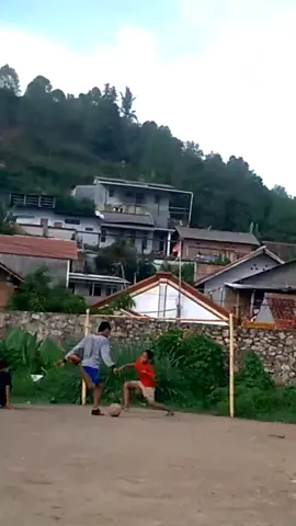 Take it easy😂😂 #footballshorts #shorts #reelsvideo #trending