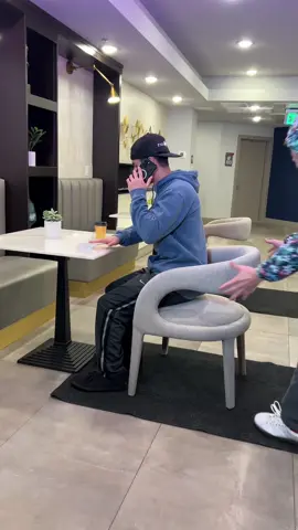 Always taking my chair… #magic #magictrick #trending #foryoupage 