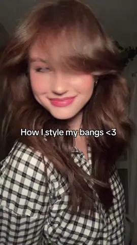 Highly requested!!! #hairtutorial #bangstutorial #howtostylecurtainbangs #bangs #fringe #hairstyles 