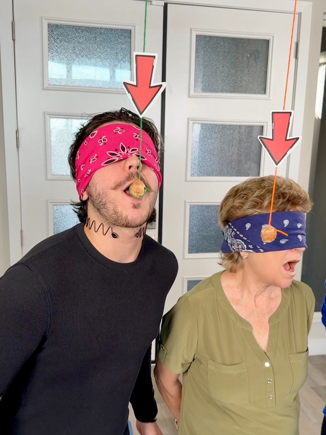 Hanging Donuts Challenge, no hands allowed! #funnychallenge #family #games