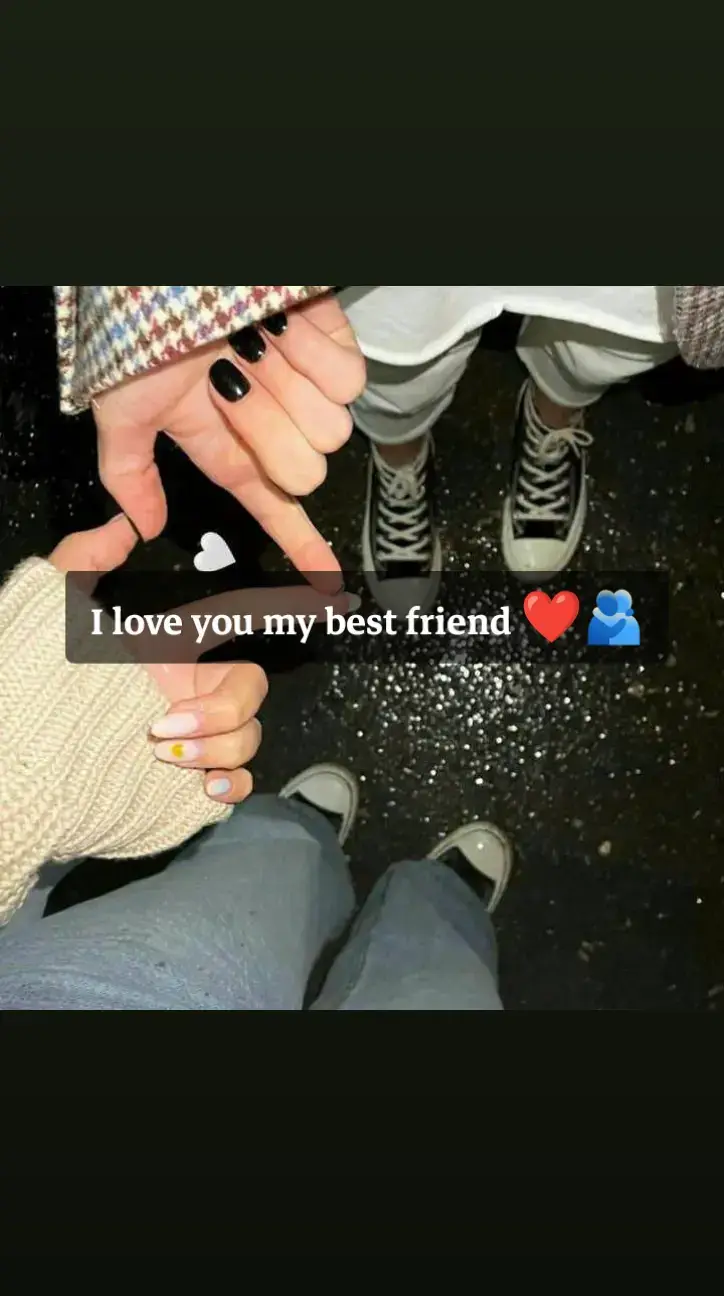 نور عين اختها أحب أقولك أنتي اللي طلعت بيكي من الدنيا ♥️في السنة الجديدة گل سنة وأنتي جمبي وگل سنة وأنتي معايا وربنا ما يحرمني منك وتفضلي جمبي علطول يا حتة مني وحتة من قلبي وكل حاجة ليا في الدنيا دي گلها مش عايزة حاجة من الدنيا غيرك أنتي وبس أنتي أختي مش صحبتي أنتي بنتي وحبيبتي وكل حاجة ليا 👩🏼‍❤️‍👩🏻گل سنة وأنتي معايا وكل سنة وأنتي حبيبتي مبدئياً كدة أنا عرفت ناس كتير وبحبهم گلهم جداً والله وكل واحدة ليها مواقف وذكريات كتير حلوة جداً وغلاوة في قلبي كبيرة♥️♥️🫂بس أنا باكدلك أنك الوحيدة اللي محدش يقدر ياخذ مكانك في حياتي .. يكفيني جداً إني عارفة ومتأكدة أنك الوحيدة اللي عمرها ما هتزعلني في يوم بموقف بكلمة لأنها مش بتحب تشوفني زعلانة خالص حتى يكفيني أنك صحبتي وهتفضلي صحبتي لآخر العمر عدت سنين ولسة هتيجي سنين كتير وأحنا مع بعض أن شاءالله ♥️🫂 انتي أحسن عوض ربنا بعتهولي 🙈انتي أحسن صاحبة في الدنيا مشوفتش حد في حنيتها مشوفتش حد في جدعنتها بجد مشوفتش حد في طيبة قلبها هي أمي وبنتي وسندي لما هي بقت معايا عرفت وقتها أن ربنا بيعوض والعوض جميل أوي 🌝بحس بكمية فرحة وجمال لما بسمع صوتها مش هقدر اوصفها 🥺دي حاجة من السماء وقعت وأنا لقيتها 💙🌍هي عبارة عن ملاك وبحسد نفسي أنها معايا من غير مبالغة هي ست البنات وأحلي صحبة وأخت شوفتها في حياتى گنت مترددة أكتبلك لأن الحب مش بالمظاهر ولا أن انزل بوست لصحبتي واقعد امدح فيها لأني مقتنعة جداً أن الحب بيبقي في قلوبنا مش شوية كلام حلو مكتوب في بوست ولا كلام النت دة عشان أنتي عارفة انك غالية عندي ♥️🥺🫂الحب هو أن قلوبنا تفضل متعلقة ببعض مهما غيبنا عن بعض ومهما بعدنا يبقي في ود وبينا حب أنك تلاقيني جمبك وقت ما أنتي محتاجاني وأن أكون قوتك وسندك في عز ضعفك🤍🌍الناس كلها ممكن نسيت أنك صحبتي ولا ممكن نسيتك زيهم أنتي في قلبي وهتفضلي علطول كدة 🫶🏻♥️♥️♥️♥️ Every year you are the beautiful beginning 💙🌍 #بيست_فريند #fyp #منشن #اكسبلور #fypシ゚ #loveyou  #2025 #سنة_جديدة  #اعادة_النشر🔃 #تصميم_فيديوهات🎶🎤🎬 #الصحاب #bestfriend #mention #الريتش_في_زمه_الله💔😣 #اختي #اختي  #مالي_خلق_احط_هاشتاقات #الشعب_الصيني_ماله_حل😂😂 