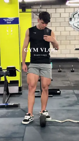 Ja macetaram hj ?  #GymLife #viraltiktok #gymday #gymmotivation #treinodepernas #legday #f #fyp #CapCut 
