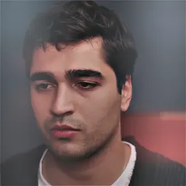“I have never looked at anyone the way I look at you...”  #yalicapkini #yalicapkinidizi #seyfer #afrasaraçoğlu #mertramazandemir #seyrankorhan #feritkorhan #fyp #foryou #recommendations #viral #edit #turkishseries 