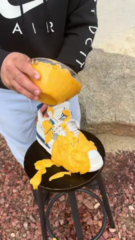 I accidentally dirtied my shoes with nacho cheese🧀😦 #shoedoc #shoelada #chulada #fz150 #shoecleaner #150bucks #jordan4militaryblue 