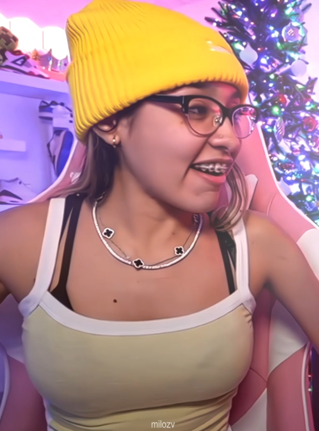 alondra de amarillo🙏🏻🙏🏻 || #parati  #alondramichelle #alondrissa #fypシ゚ #paratii #edit #fyp #xyzbca #streamer #twitch #viral @alondrissa 