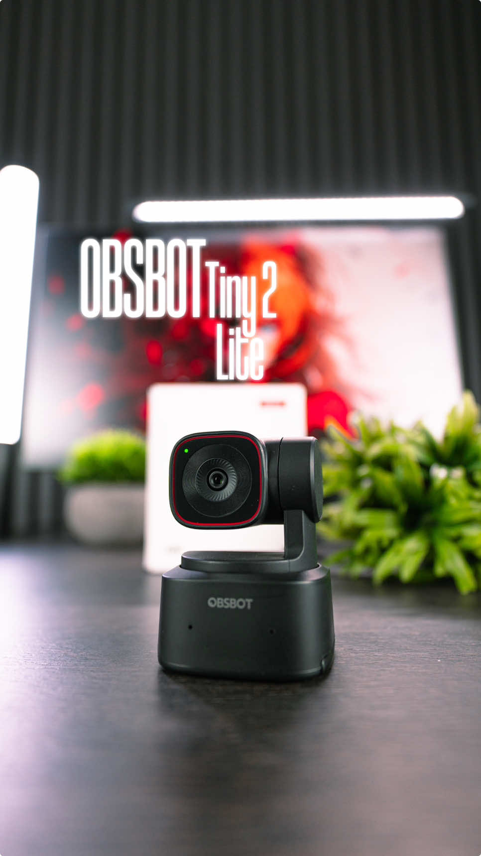 Una brutal diferencia entre esta webcam y la de mi laptop🤯 Esta es la Tiny 2 Lite de OBSBOT, la versión de entrada a las cámaras con inteligencia artificial🤠 @OBSBOT Official  #OBSBOT #OBSBOTTiny2lite #Webcam #IA #artificialintelligence #techtok #camera #pcsetup #pcgamer #programmer #stream #Discord #technology #inteligenciaartificial 