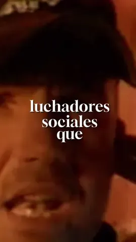 “El Matador: El Himno de la Rebeldía y la Resistencia” “El Matador” es una canción emblemática de Los Fabulosos Cadillacs que mezcla rock, ska y un mensaje profundo de protesta social. La letra narra la historia de un personaje perseguido por su lucha en favor de los oprimidos, simbolizando la resistencia frente a la injusticia y la opresión. Con un ritmo enérgico y una narrativa intensa, esta canción se ha convertido en un himno de rebeldía y en un llamado a no rendirse ante las adversidades. Una obra que trasciende generaciones, invitando a reflexionar y a seguir luchando por la libertad y los derechos. #MúsicaLatina #Ritmo #CulturaLatina #ClásicosLatinos #elmatador 