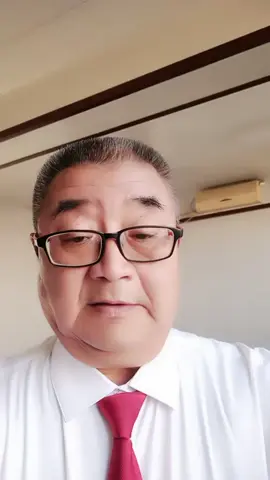 可爱的爷爷🥰🥰🥰#daddybear #daddychina #daddychinese #douyinchina #oldman #trungniendep #trungnienphongdo #grandpachinese #thichtrungnien #daddy #beartrungnien #handsomegrandpa #grandpa 