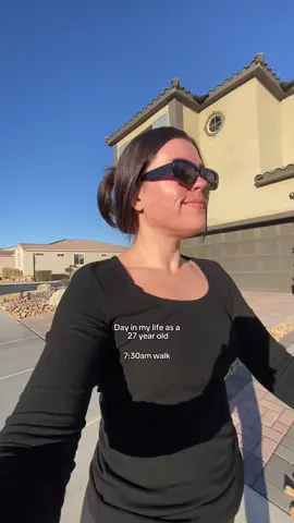 WFH 🤍 #workday #workdayinmylife #workfromhome #dayinmylife #dayinthelife #timestamps 