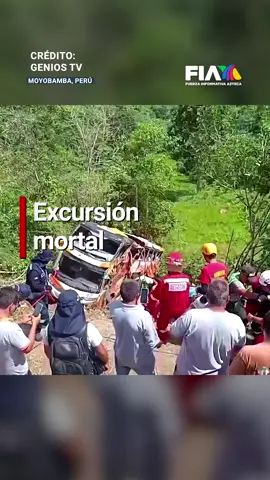Una excursión escolar terminó mal 🚌⁣ ⁣ Un autobús que trasladaba a estudiantes se impactó contra una camioneta en Moyobamba, #Perú.⁣ ⁣ Tras la colisión, la unidad presentó diversos daños, por lo que siete personas perdieron la vida y 33 quedaron heridos.⁣ ⁣ #AztecaNoticias #Noticias #Información #LoUltimo #UltimasNoticias #viral_video #ParaTi #FIA #Estudiantes #Colisión #Daños #Accidente #Siniestro