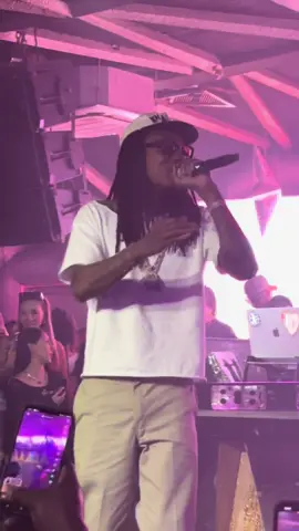 Hide it 🎵 #tiktok #fyp #808 #pattaya #wizkhalifa 