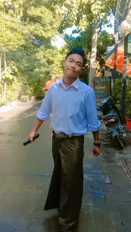 Dubaiသားေလးပါ