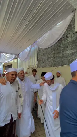 MAULID AKBAR  MAJELIS BURDAH MIFTAHUSSALAMAH HABIB NABIL BIN RIDHO AL HABSYI  @habibnabilalhabsy  #burdahmiftahulsalamah #bogor  #infobogor #dailynews #maulidnabimuhamammadsaw 