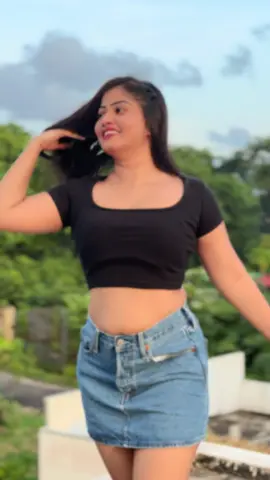 ආදරෙයිද හලෝව්😪😒#srilankan_tik_tok🇱🇰 #treanding #foryou #tirani_danthanarayana 