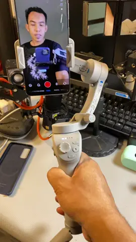 Gimbal Stabilizer 3 Axis TNW M01. Harga Terjangkau Fiturnya Lengkap Banget #gimbalstabilizer #gimbalstabilizermurah #gimbal3axis #gimbaltnw #gimbaltnwm01 #tnwm01 #wibgajian #promoguncang1212 #cuantanpabatas 