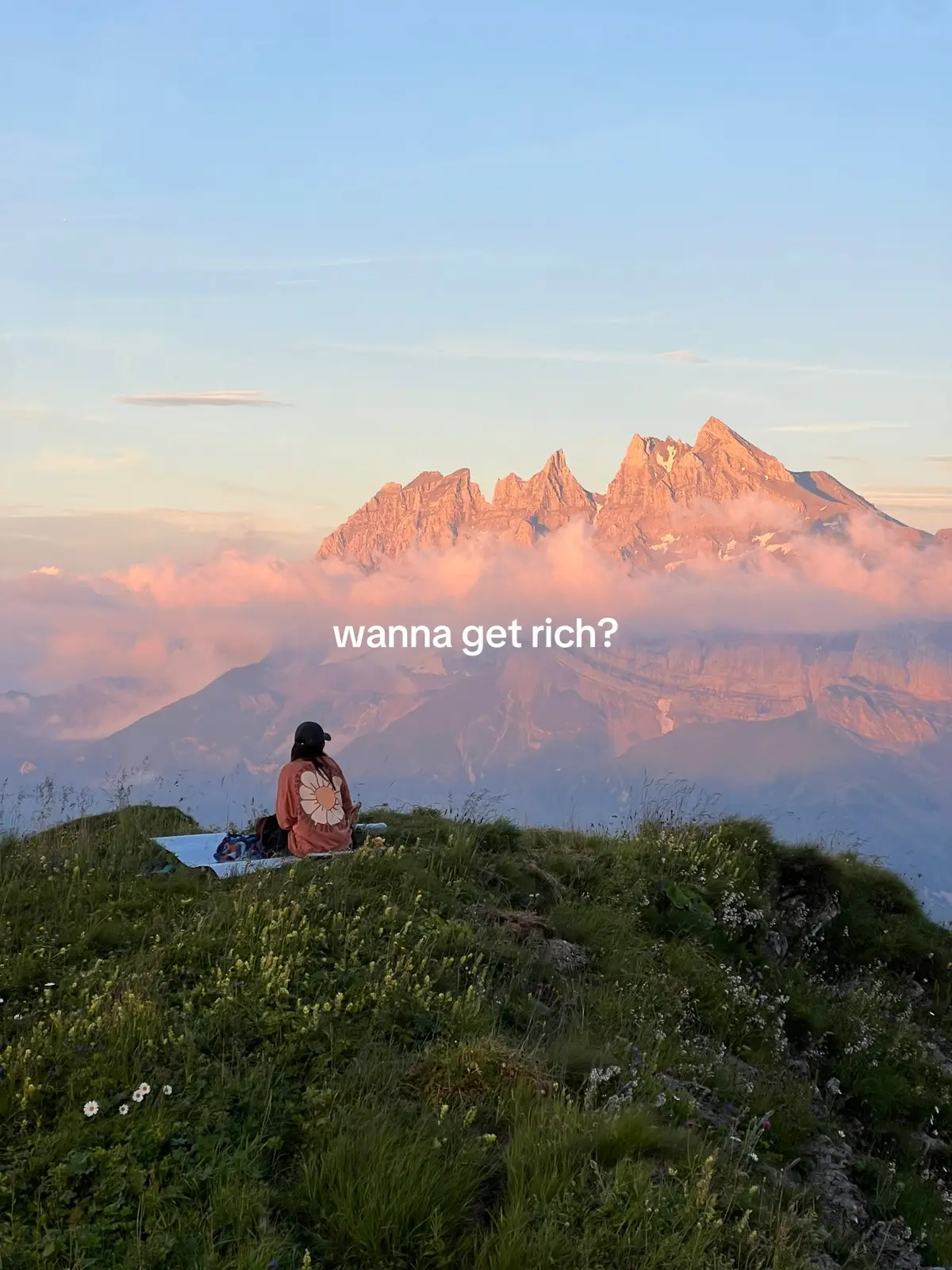 #Hiking #mountain #mountains #hikinglife #alps #Outdoors #nature #Outdoors #hikingadventures #granolatok #chamonix 