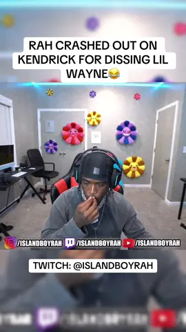 😭😭#islandboyrah #fyp #fypシ #creatorsearchinsights #jamaica #jamaicatiktok #twitch #viral #viralvideo #streamer 