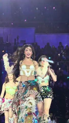 @Bini Aiah Arceta Fancam at Grand BINIverse Day 2. #BINI 