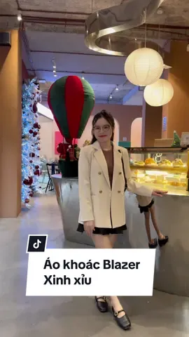 Nhất định trong tủ đồ của chị em nên có 1 chiếc áo blazer nha. Xinh xỉu #blazer #aoblazer #aokhoacnu #aokhoac #mepepssi #xuhuong 