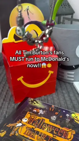 My Pandora bracelet will be excited to welcome them🥹 #nightmarebeforechristmas #TimBurton #jackskellington #oogieboogie #lockshockandbarrel #pandora #pandoracharms #mcdonalds #happymeal #adventcalendar 