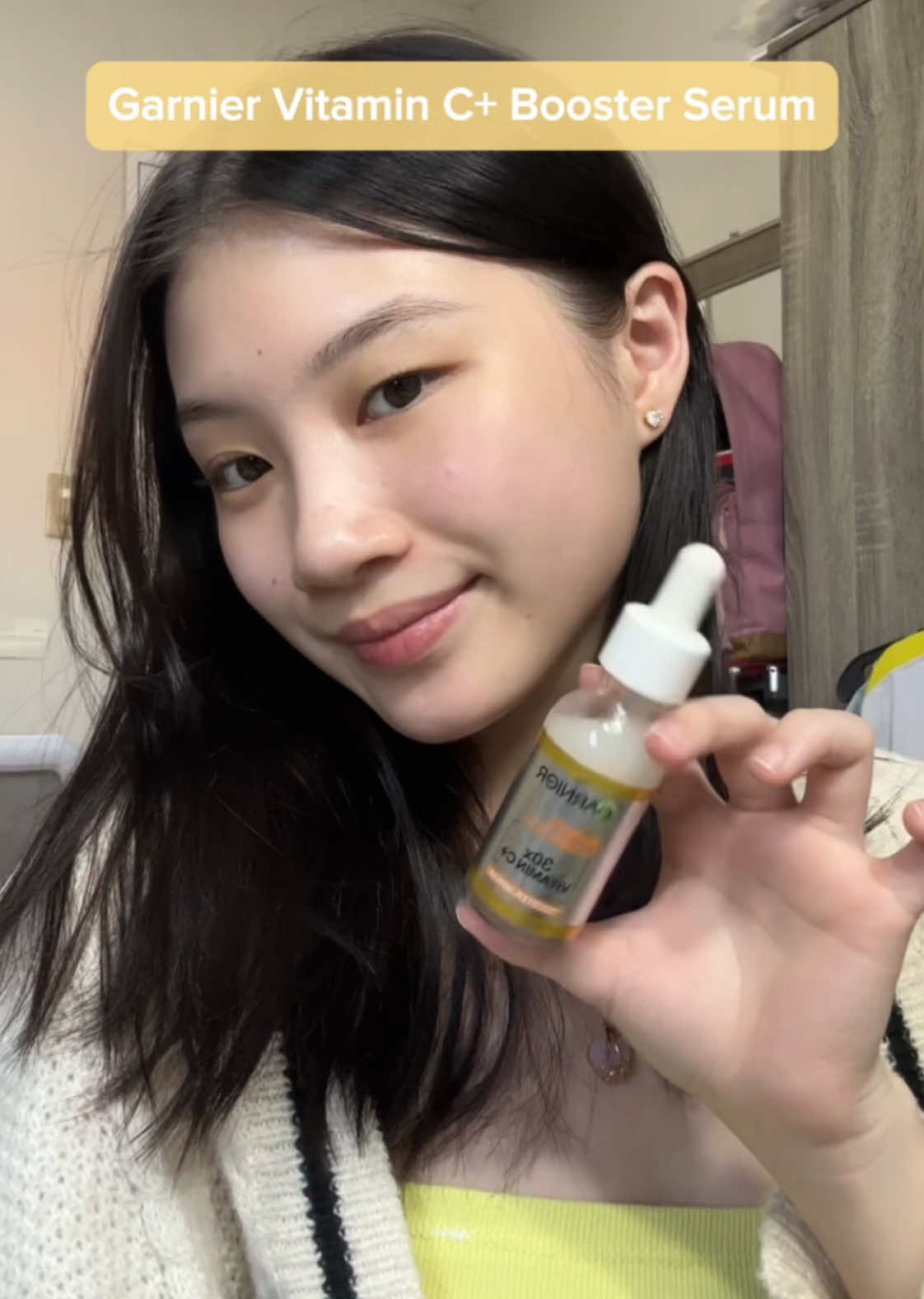 As and acne prone girl, acne scars and dark spots are not new to me. Luckily, Garnier's Vitamin C+ Booster Serum has been my lifesaver! In just 3 days, it has helped lighten and brighten my skin. #Garnier #GarnierGang #Skincare @garnierph 