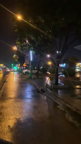 Mưa nhưng vẫn thích đi dạo☺️ #quangtri #dongha #xh #buon 