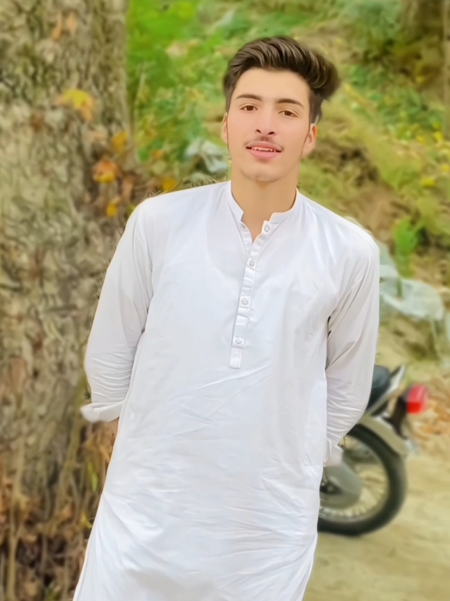 Yara kho Che gham rasara sta na we#1۔1ملین #fyp #trending #foryoupage #foryou #fyp #slomotion 