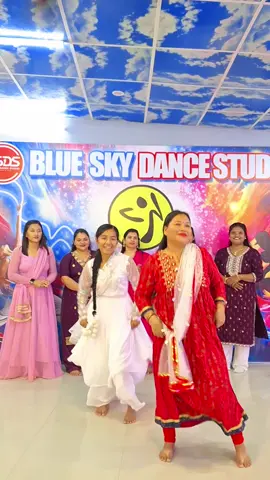 Ft: Rupa Thapa  #blue_sky_dance_studio #dancechoreography #nanare #zumbafitnessdance #trendingreels #Bollywoodsong  #dance #bsds #teamdeepaksir