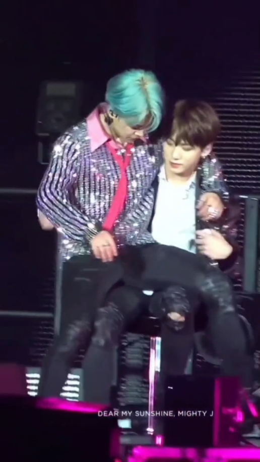 my happy pill jikook sweet moment  #jimin #jungkook #jikook #bts #fyp #fypシ゚viral 