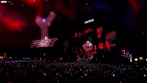 Sơn Tùng M-TP - Lạc Trôi - Chúng Ta Không Thuộc Về Nhau (Viettel Y - Fest Concert Hà Nội) #sontungmtp #xuhuong #xuhuongtiktok #Yfest #20namViettelMobile #vietteltelecom #5Gcuocsongmoi 