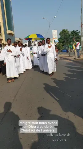 Christ roi De lunivers veille sur tout ceux qui nouns font confiance. Christ roi. event surprise Togo#CapCut 