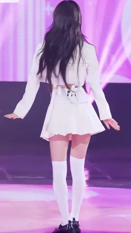 #MOKA : All of her cams are so fun to watch!! ☁️|| Moka cherish (my love) illit fancam #illit #cherish #fyp #fancam #kpop #dance 