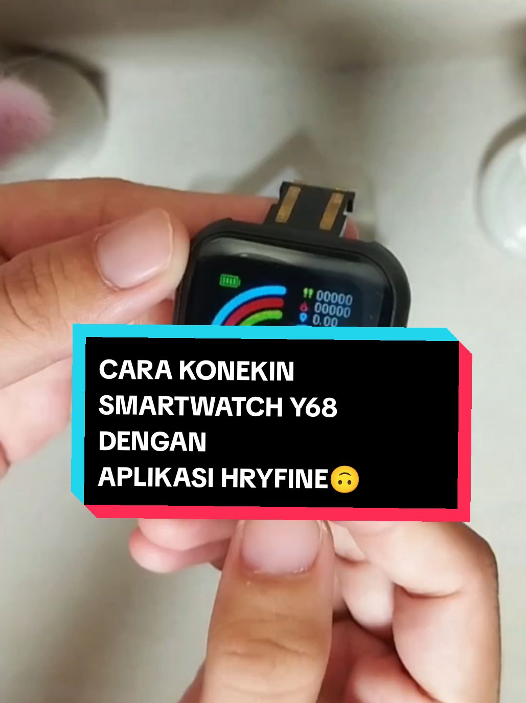 Membalas @mokogintaikha98 kak coba liat kertasnya yaa.. pastiin download aplikasi sesuai kertas panduan, cara konekin smartwatch y68 dengan aplikasi hryfine #smartwatchmurah #smartwatchviral #smartwatchpria #smartwatchwanita #wibgajian #promoguncang1212 #cuantanpabatas 
