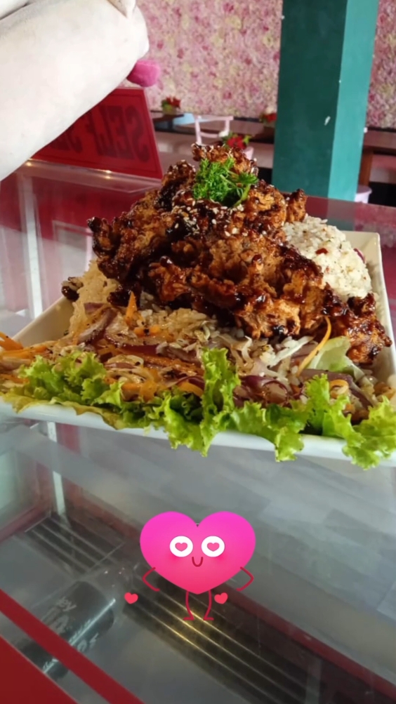 Peppa pig cafe 🐷♥️#foryoutrick #fyp_viral_video#gampahaඅපි🌺 #FoodLover #cafe #food #srilankan #srilankan_tik_tok🇱🇰 #cooking 