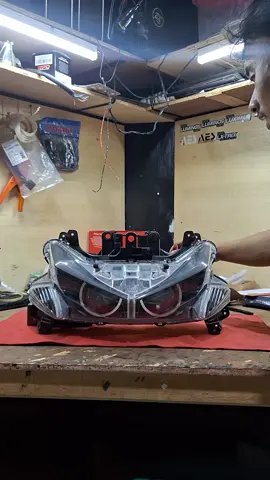 INSTALASI BILED AEROX OLD BY REQUEST SPEK -BILED AES TURBO EXPERIENCE 2.5 INCH 60WATT -SHROUD RGB MATRIX V2 -BREKET CNC 3MM -SAKLAR VIETNAM #aerox #biledaerox 
