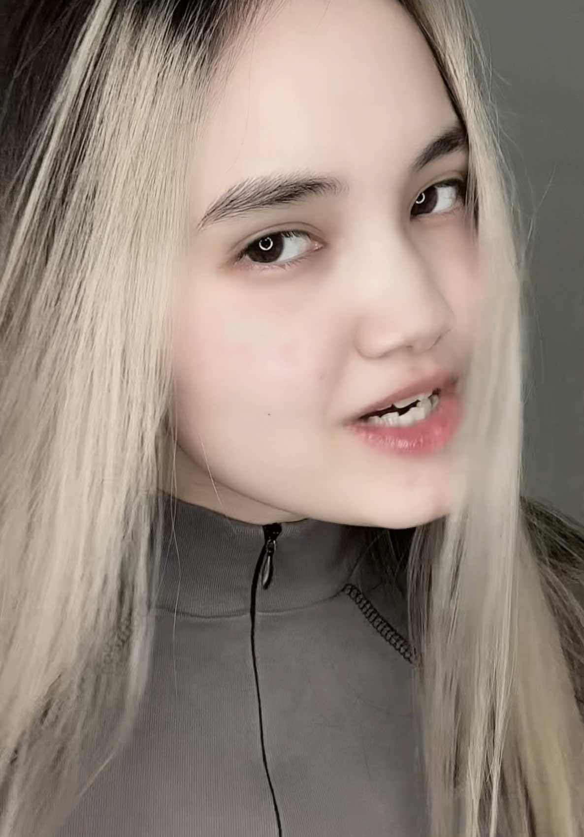 как не привычно без серых линз