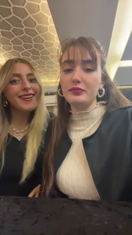 @Shira ניפגש בחתונה 🥳