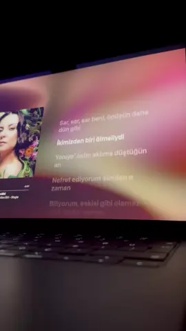İkimizden Biri- Fatma Turgut #fyp #song #lyrics #fatmaturgut 