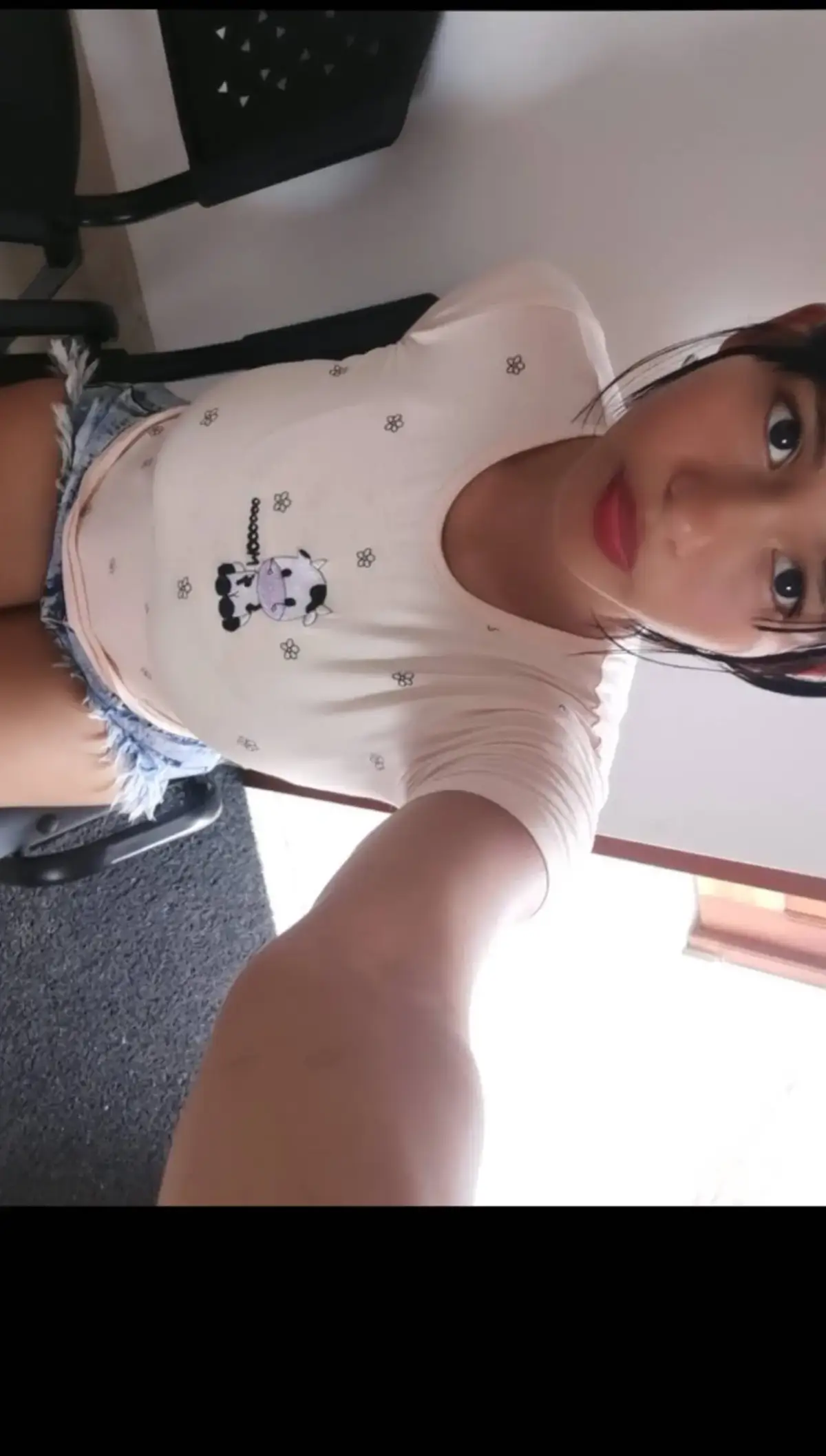 🙂‍↕️👑❤️❤️‍🩹