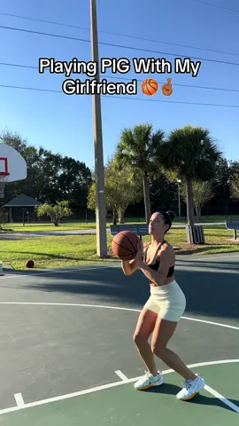 Had to for the last shot 😂😂 #desandnaz #relationshipgoals #basketball #couples #girlhooper #fyp 