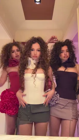 Another one cause the fits ate @demitrakalogeras @Eliana Kalogeras 