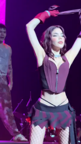 Kenias os en los angeles #pinkauratour #pinkaurakeniaos #losangeles 