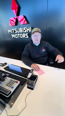 #fyp #funny #mitsubishi #humor #tik_tok #viral_video @Mitsubishi Rouyn-Noranda 