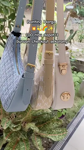 Checkout sekarang sebelum harga normal ✨🌈💫💥 #tas #tasviral #taswanita #tasmurah #fyp #fypシ゚viral #viraltiktok #viralvideo #tranding #menyalaabangkuh🔥 #fyppppppppppppppppppppppp 