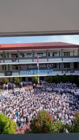 today is teacher's day #smkmekanikcibinong #ultraskanik #uska #teacherday 