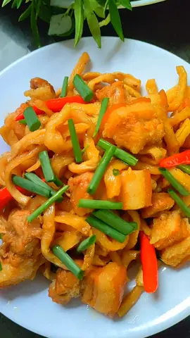 Củ cải kho thịt,món ngon hao cơm tiện lợi tiết kiệm de chế biến món ăn SP có sẵn trong giỏ hàng ạ 👇👇👇