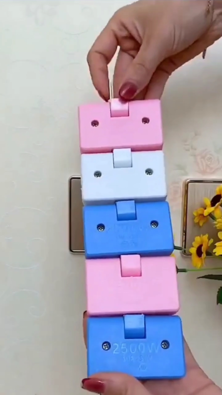 3 in 1 Extension Plug Adapter Foldable, 2-Prong Swivel Ac Adapter,Mini Rotatable Socket Converter Slim Design Indoor Wall Tap Power Outlet Extender Plug