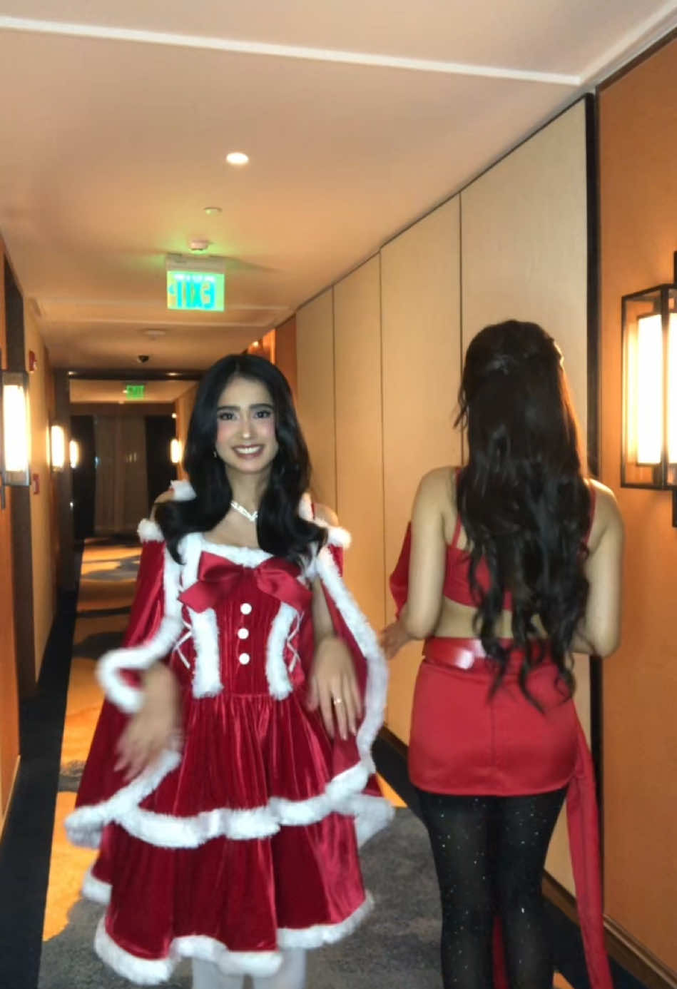 with my pretty ate @vivoree 🥰🥰 #starmagicalchristmas2024