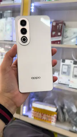 🔊Oppo A3x 5G trắng mướt nhé các tình yêu ơi  💥Cấu hình ok lắm ạ . Ram 6+2 /128 pin 5100mAh  👉Màn hình 6.67in , tần số quét 120hz siêu mượt mà  🤝Bảo hành 1 năm . Giá 4tr có hỗ trợ trả góp duyệt nhanh  🕌Đức Hậu 306 Cao Xanh . Hạ Long : 0966102099 , em bao ship các tỉnh ạ