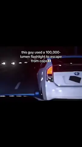 This is the kind of thing we only see in movies😭#fyp #foryou #police #car #falshlight 